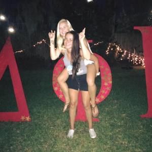 Meet your Posher, Erika